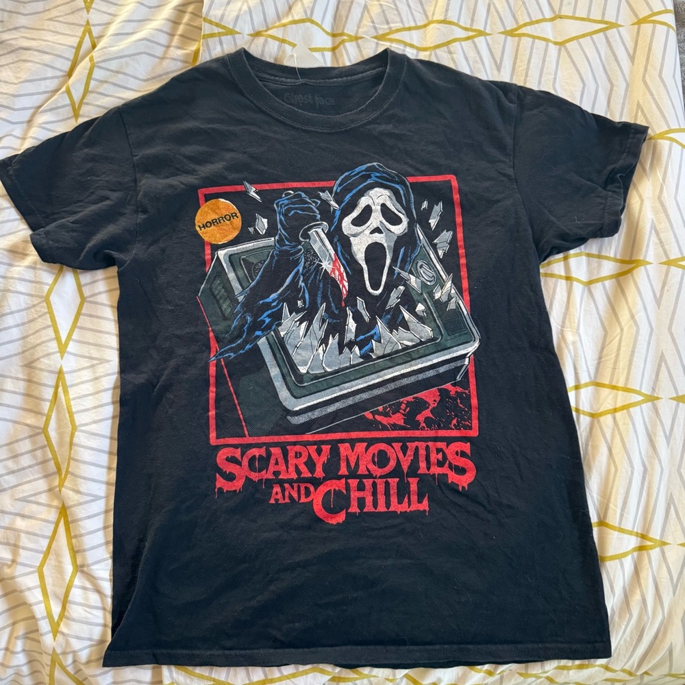 Scary Movies and Chill Graphic T-Shirt